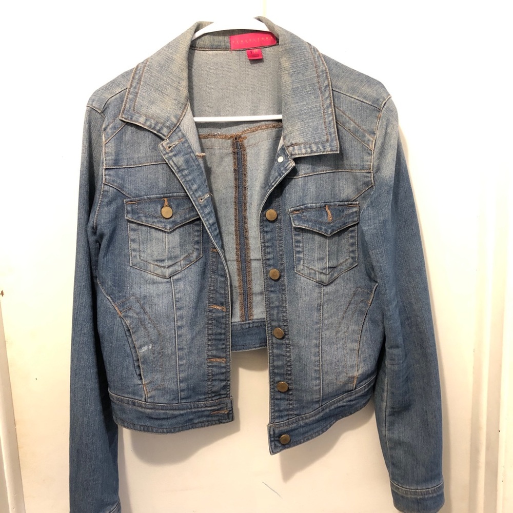 Light wash jean jacket